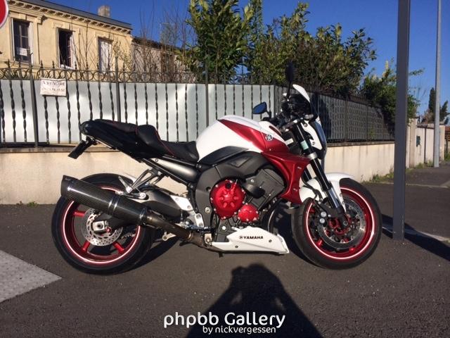 FZ1