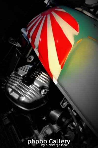 CX400 - Messanges - Réservoir latéral arrière - Couleurs partiel